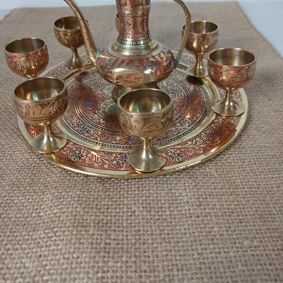 Service miniature décoration orientale en laiton 